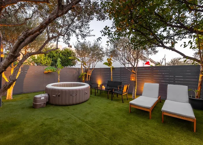 Hot Tub - 5 Min To Beaches - Private Garden - Netflix Casa vacanze *