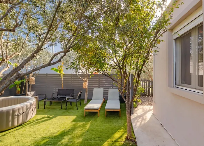 Hot Tub - 5 Min To Beaches - Private Garden - Netflix Lambi (Kos)