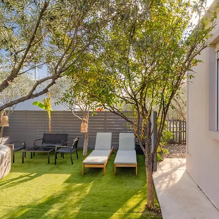 Hot Tub - 5 Min To Beaches - Private Garden - Netflix Lambi (Kos)